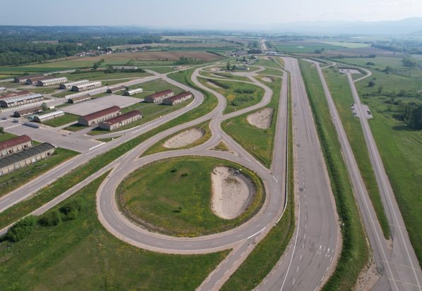 Vue aérienne piste d'essais
